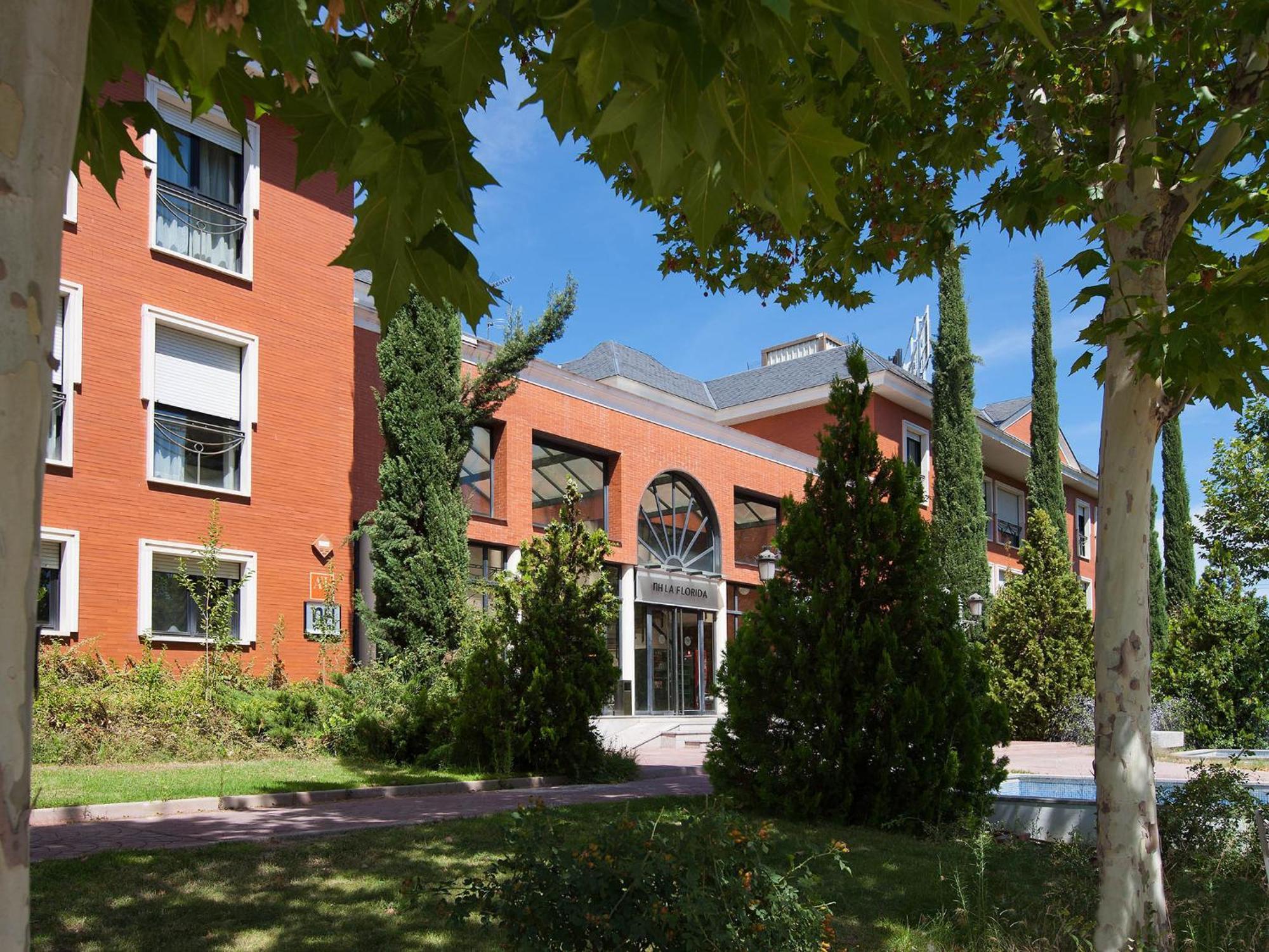 Apartamentos Th La Florida 马德里 外观 照片